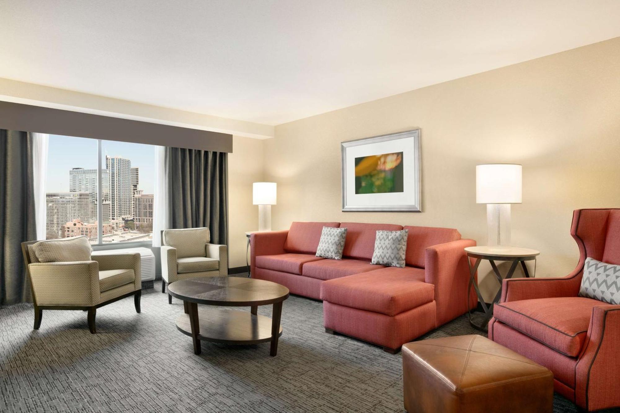 Hilton Garden Downtown Hotel 3*
