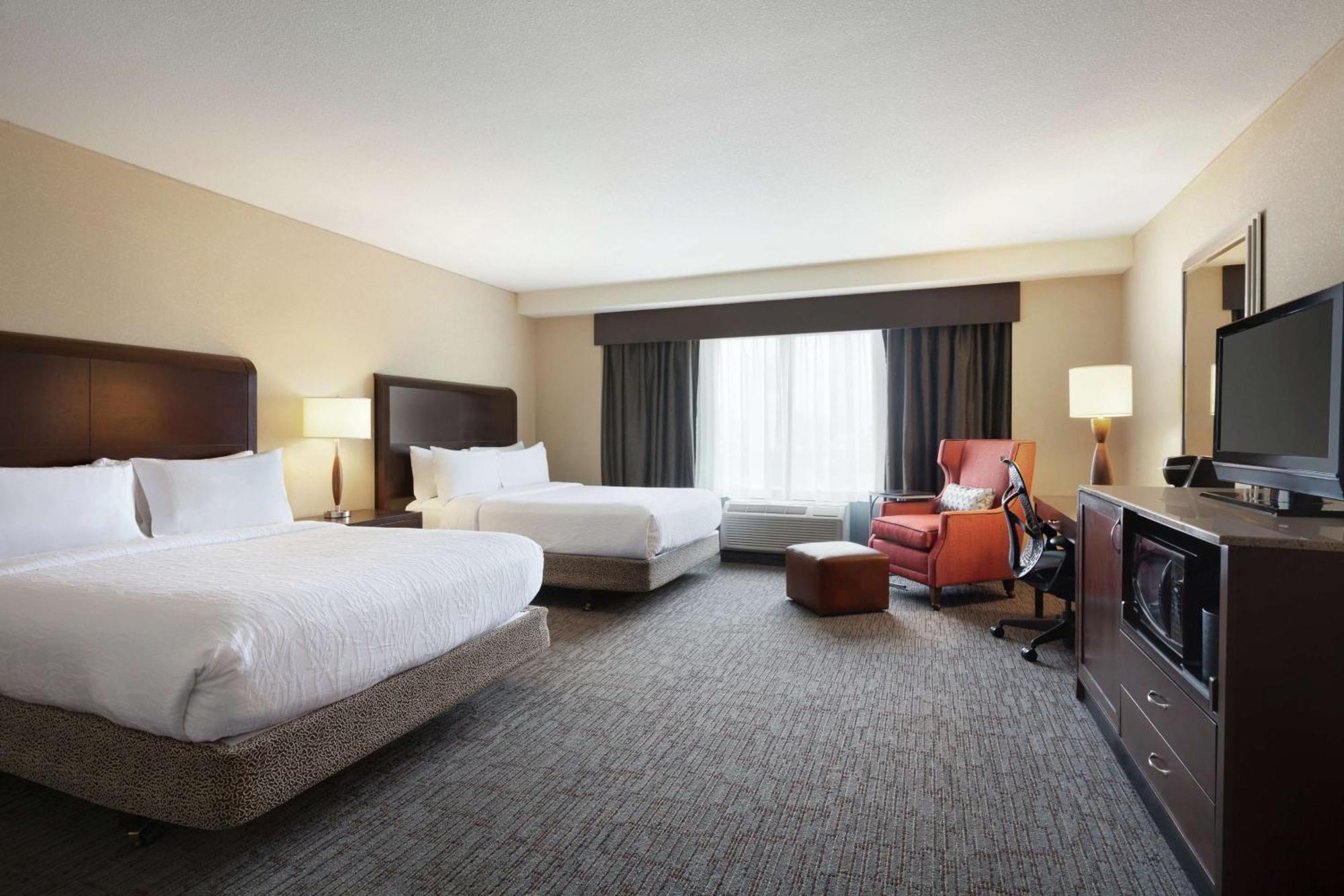 Hilton Garden Downtown 3*