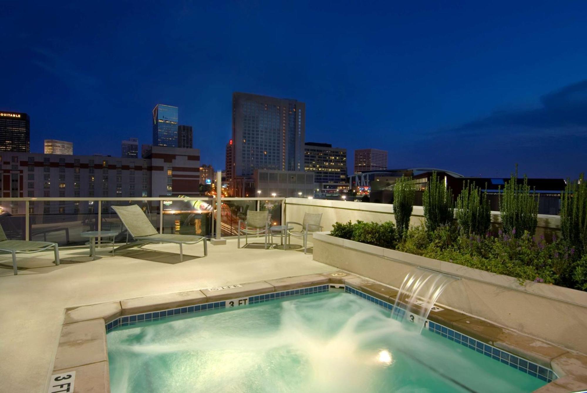 Hilton Garden Downtown Hotel