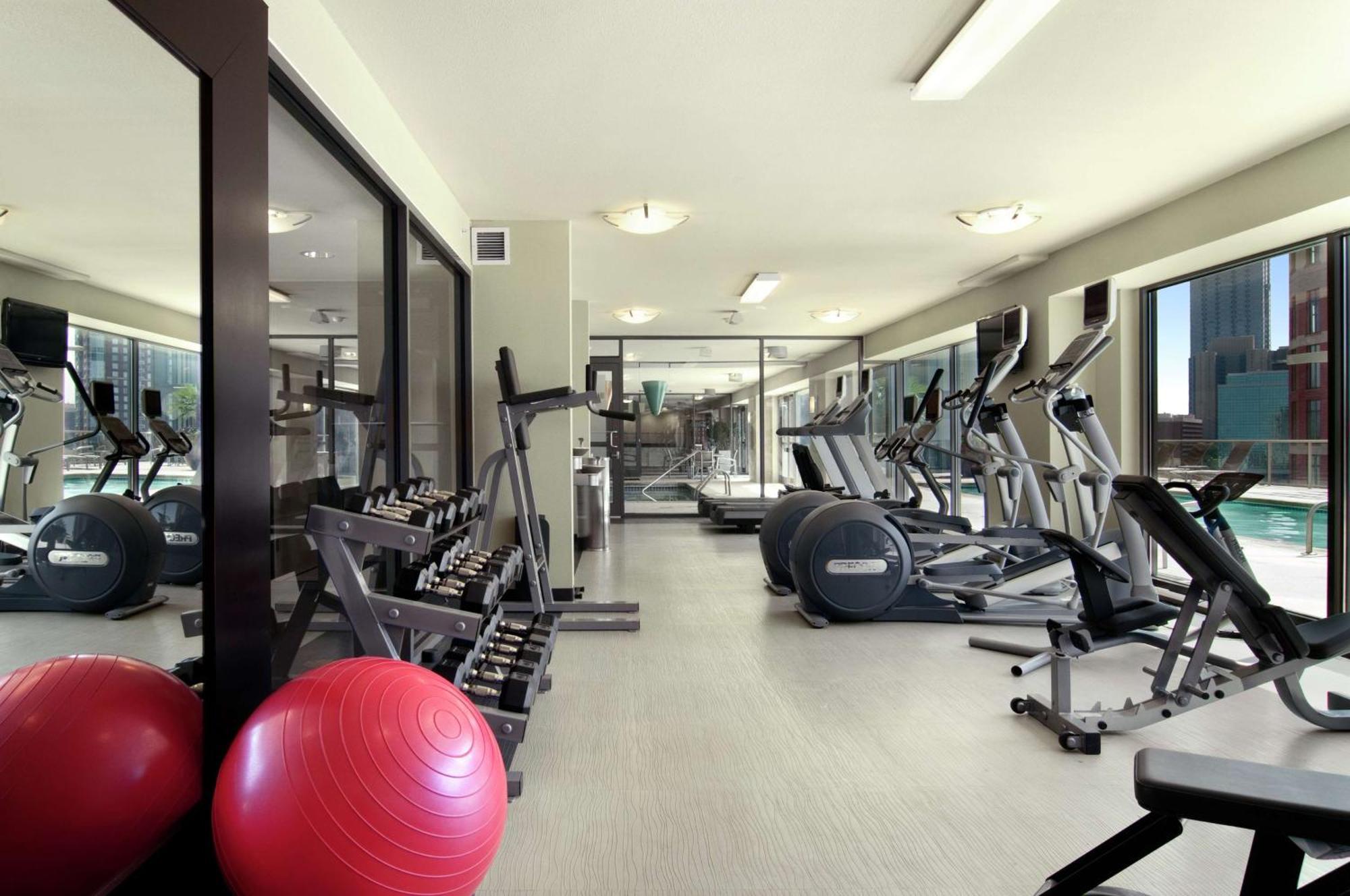 Hotel Hilton Garden Downtown 3*