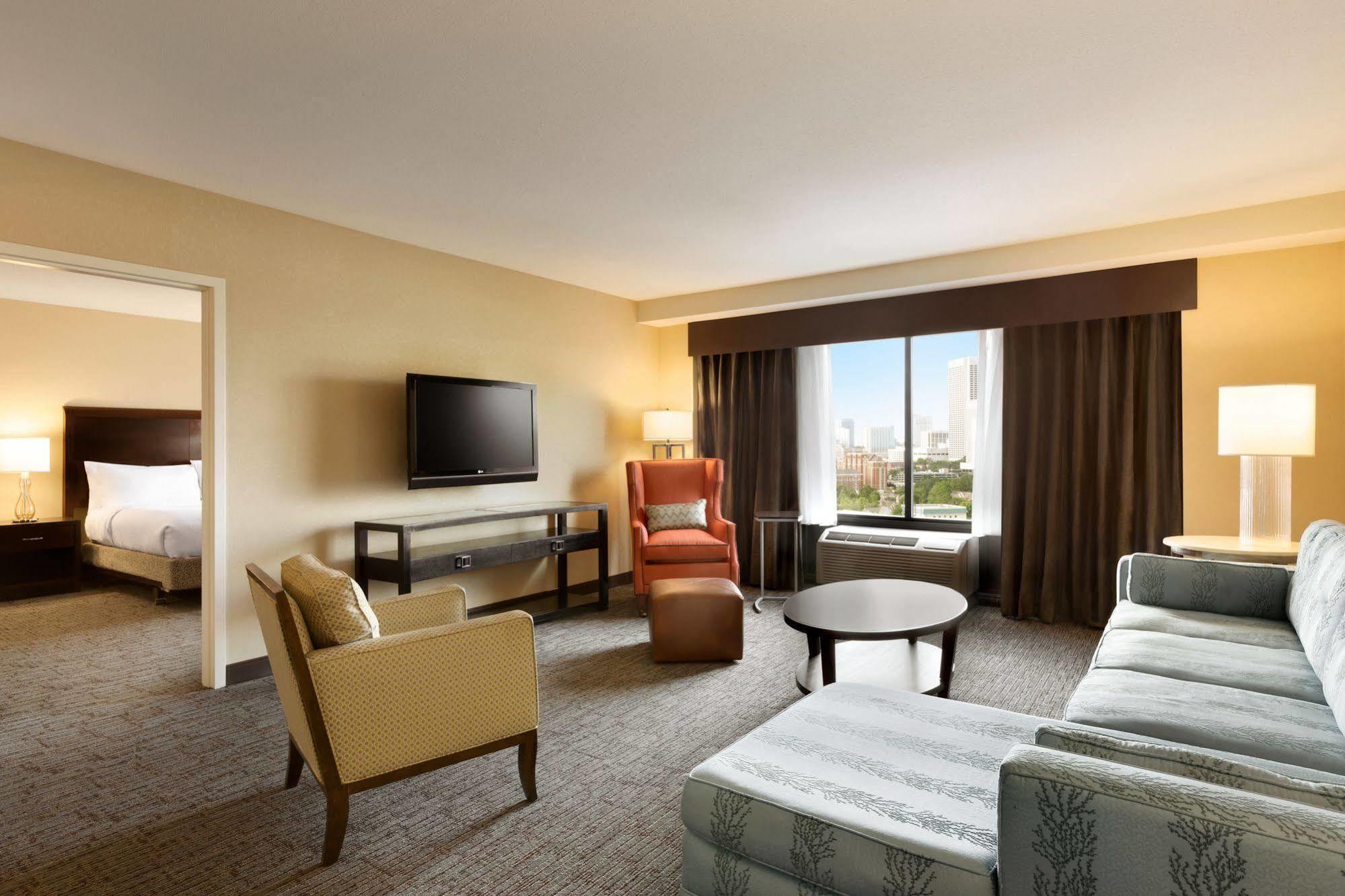 Hotel Hilton Garden Downtown 3*