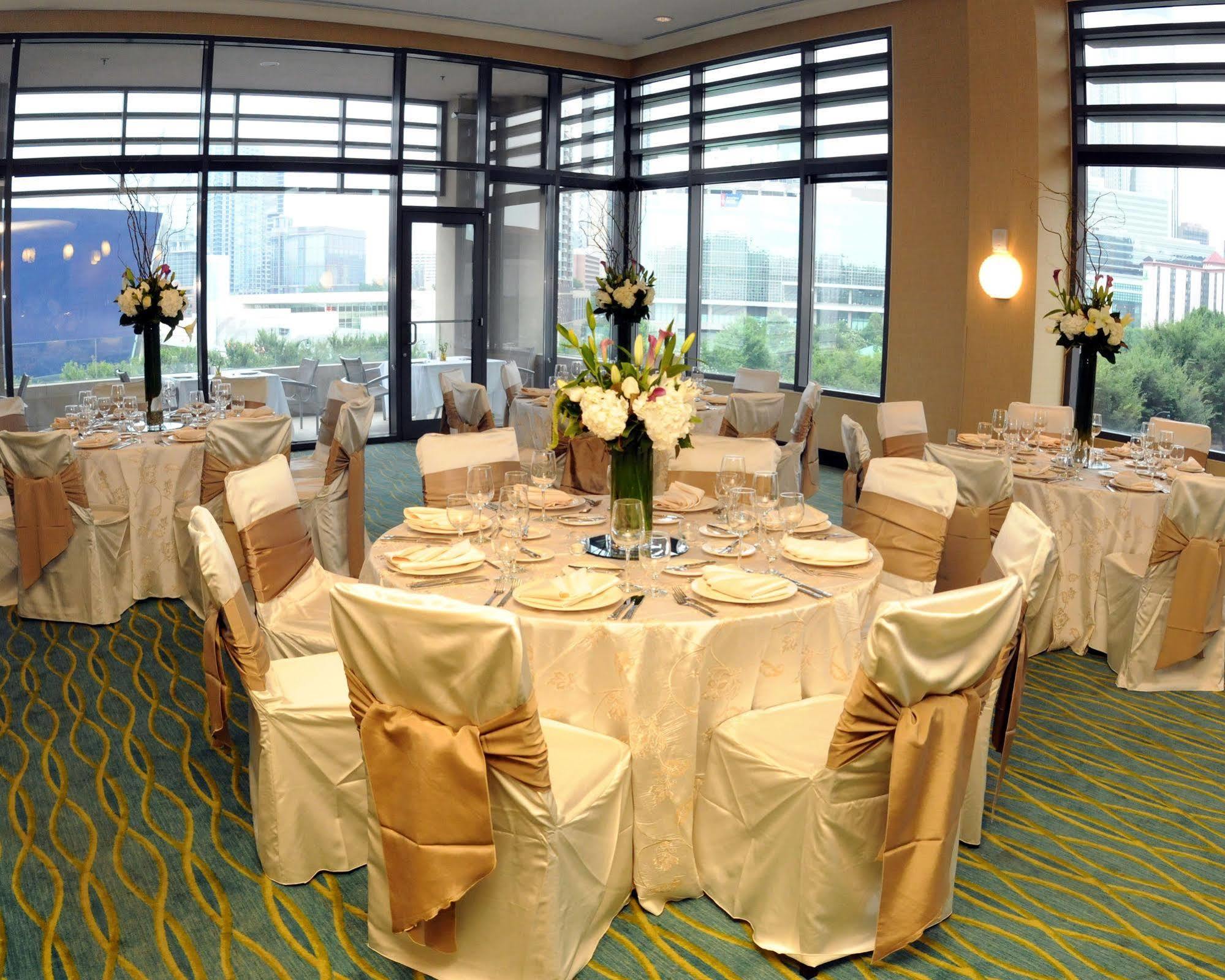 Hilton Garden Downtown Hotel 3*