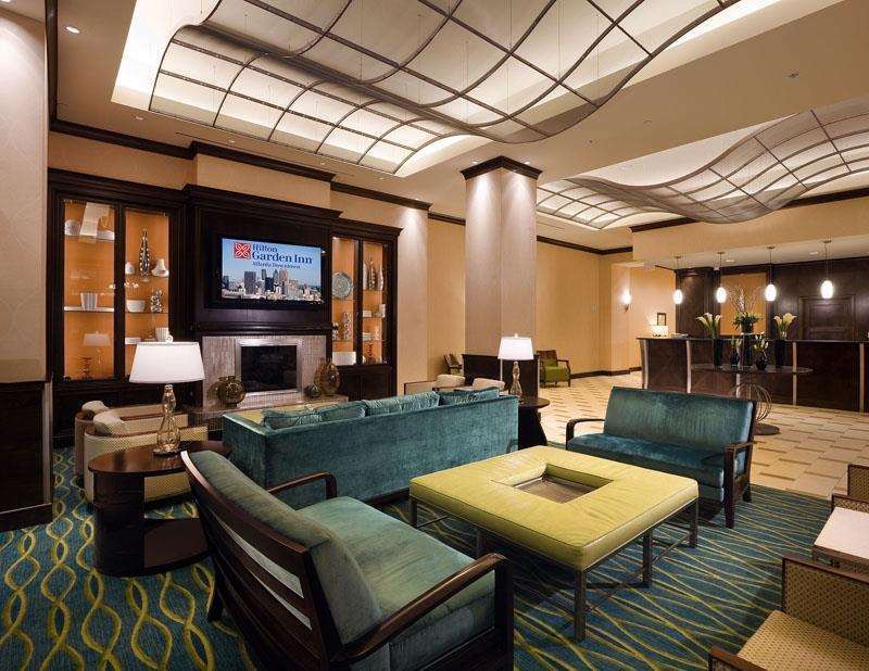 Hilton Garden Downtown 3*